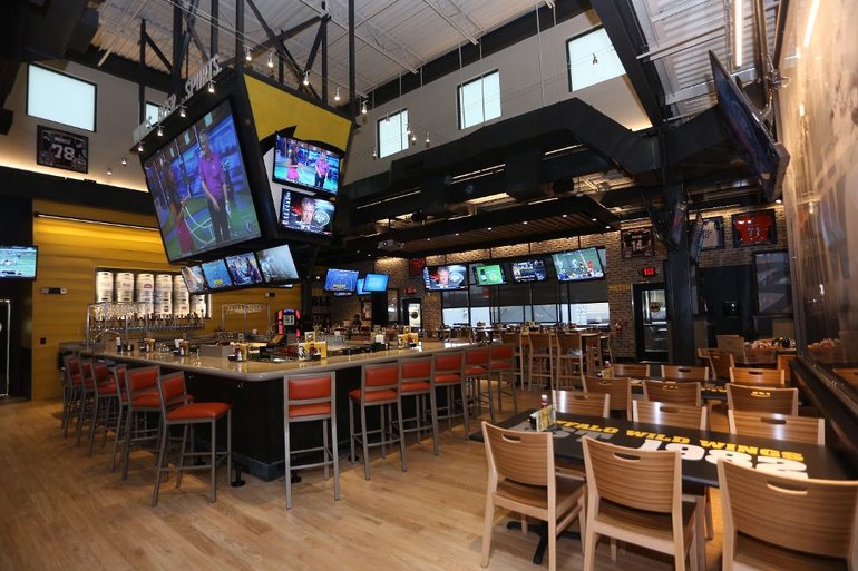 buffalo wild wings